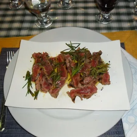 Le Rondini Bed & Breakfast *